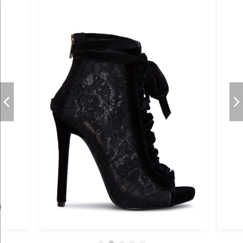 Lace booties - Picture 2 of 2